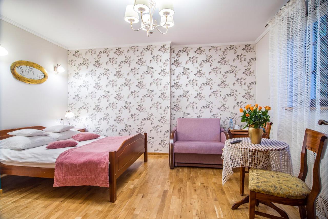 Pokoje Ksiezycowe Przy Rynku Kazimierz Dolny Exteriör bild